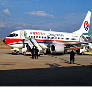 龙洞堡航空物流航空快运业稳步发展的原因是什么？